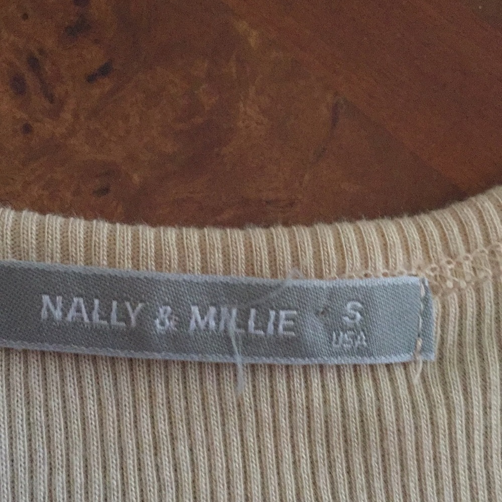 Nally & Millie beige tank top - Picture 3 of 3